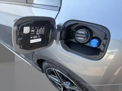 Photo 11 Mercedes Classe A 200 d Star Edition