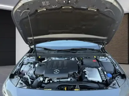 Photo 13 Mercedes Classe A 200 d Star Edition