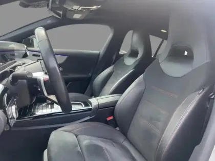 Photo 16 Mercedes CLA  200 Shooting Brake AMG Lin