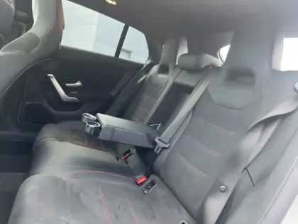 Photo 17 Mercedes CLA  200 Shooting Brake AMG Lin