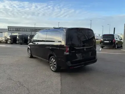 Photo 32 Mercedes CLA sse V 300d Extra-Long Avant