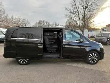 Photo 33 Mercedes CLA sse V 300d Extra-Long Avant