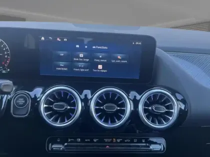 Photo 10 Mercedes GLA 250 e Hybrid EQ AMG Line