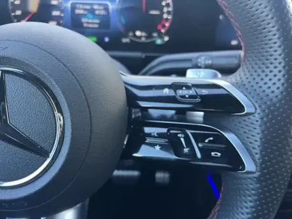 Photo 9 Mercedes GLA 250 e Hybrid EQ AMG Line