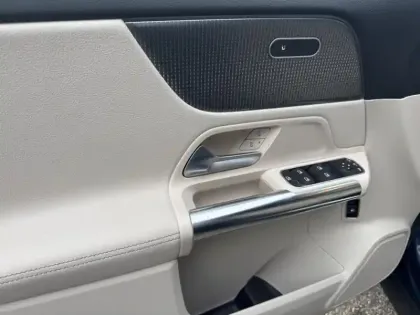 Photo 16 Mercedes GLA 250 e Progressive Line