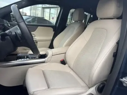 Photo 13 Mercedes GLA 250 e Progressive Line