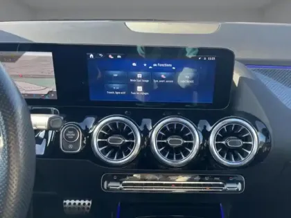 Photo 5 Mercedes Classe B 200 d AMG Line