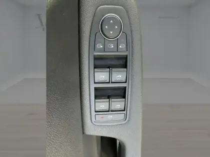 Photo 17 Mitsubishi Colt Gén. VIII Ph1 Business 5