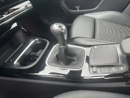 Photo 17 Mercedes Classe A Gén. IV (W177) Ph1 Style Line 5