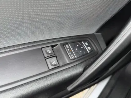 Photo 16 Renault Kangoo Gén. III Ph1 Intens 5