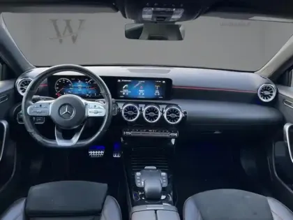 Photo 6 Mercedes Classe A 200 d AMG Line