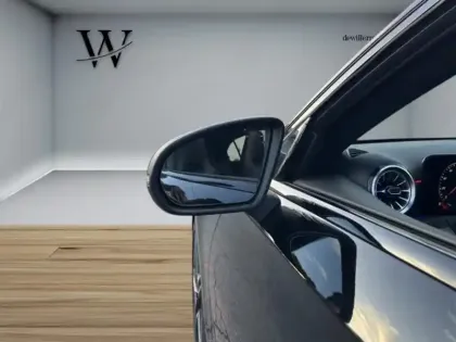 Photo 16 Mercedes Classe A 200 d AMG Line