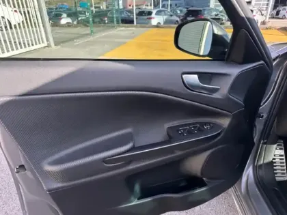 Photo 21 Alfa Romeo Giulietta Sport