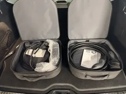 Photo 31 Mercedes Classe GLC 300 e Hybrid EQ 4MATIC Avantga