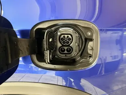 Photo 32 Mercedes Classe GLC 300 e Hybrid EQ 4MATIC Avantga