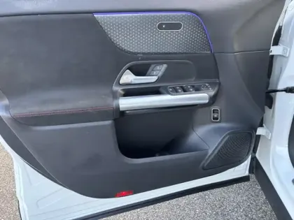 Photo 24 Mercedes EQA Gén. I (H243) Ph2 Edition 5