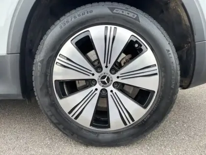 Photo 8 Mercedes Classe B 250 Business Line