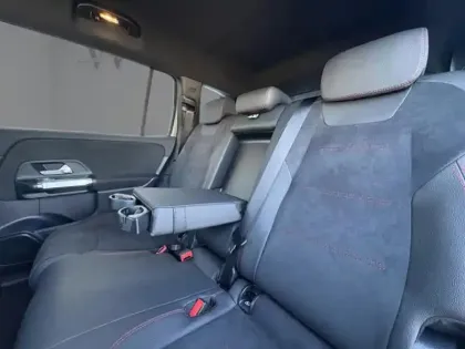 Photo 8 Mercedes Classe B 250+