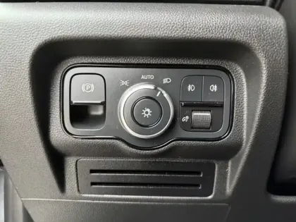 Photo 17 Mercedes CLA T 180 d Style