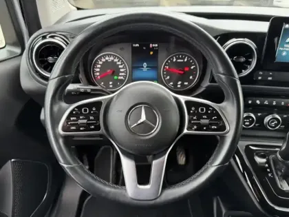 Photo 14 Mercedes CLA T 180 d Style