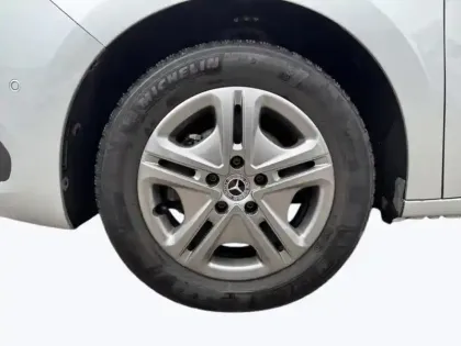 Photo 12 Mercedes CLA T 180 d Style