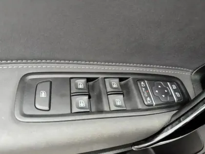 Photo 18 Mercedes CLA T 180 d Style