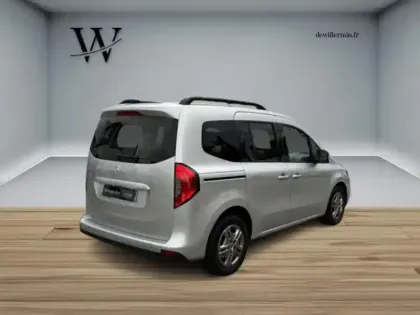 Photo 8 Mercedes CLA T 180 d Style