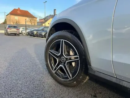 Photo 8 Mercedes Classe GLC GLC 300 de 4MATIC Coupé AMG Li