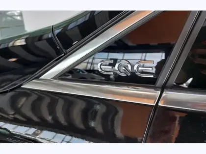 Photo 32 Mercedes EQE Gén. I Ph1 AMG Line 5