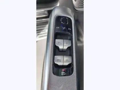 Photo 6 Mercedes EQE  350 4MATIC SUV AMG Line