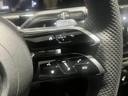 Photo 18 Mercedes Classe B 200 d AMG Line