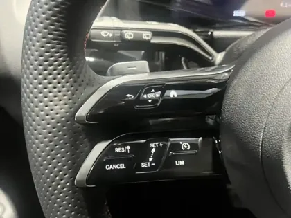 Photo 19 Mercedes Classe B 200 d AMG Line