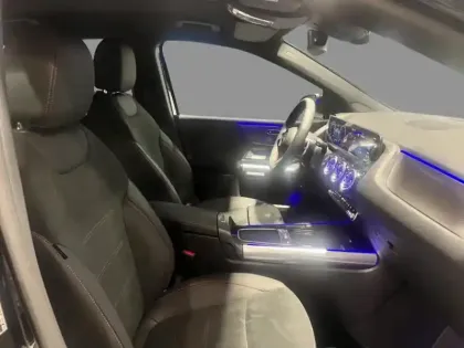 Photo 14 Mercedes Classe B 200 d AMG Line