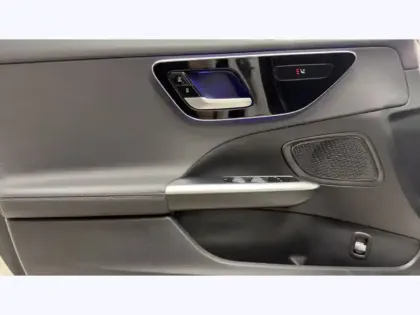 Photo 14 Mercedes Classe C 200 d Avantgarde Line