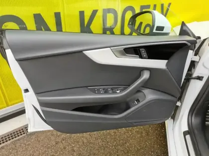 Photo 16 Audi A5 40 TDI S line 204 ch S-tronic7