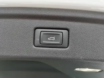 Photo 14 Audi A5 40 TDI S line 204 ch S-tronic7