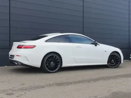 Photo 8 Mercedes CLA Gén. III (C238) Ph2 AMG Line 2