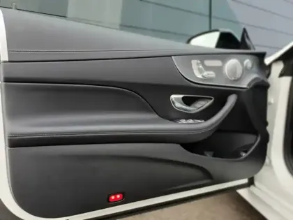 Photo 17 Mercedes CLA Gén. III (C238) Ph2 AMG Line 2