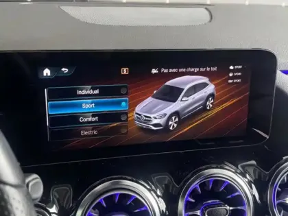 Photo 18 Mercedes GLA 250 e AMG Line