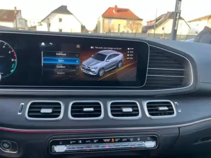 Photo 31 Mercedes GLE  350 de 4MATIC AMG Line Cou