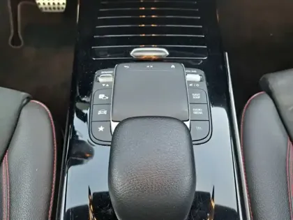 Photo 19 Mercedes CLA  200 Coupé AMG Line 