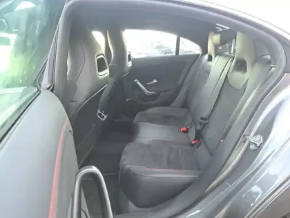 Photo 14 Mercedes CLA  200 Coupé AMG Line 