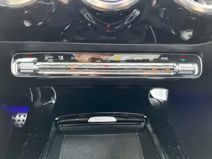 Photo 49 Mercedes CLA  220 d AMG Line