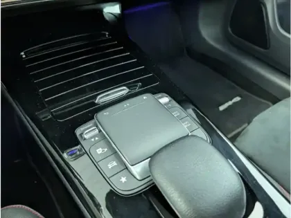 Photo 6 Mercedes CLA  200