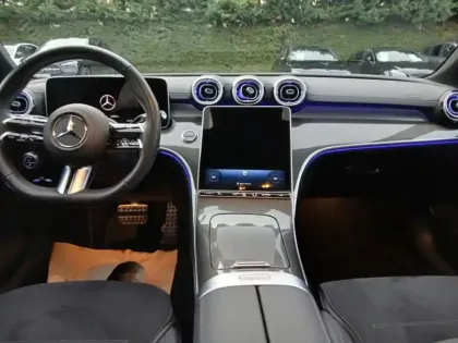 Photo 10 Mercedes Classe C  220 d Berline AMG Lin