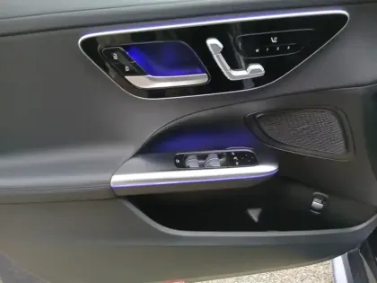 Photo 13 Mercedes Classe C  220 d Berline AMG Lin