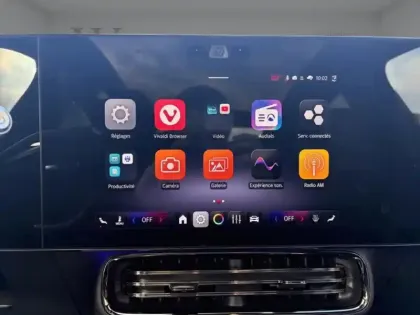 Photo 18 Mercedes CLA  200 AMG Line