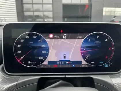 Photo 11 Mercedes Classe C  220 d Berline AMG Lin