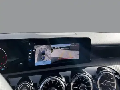 Photo 17 Mercedes Classe A 200 d AMG Line