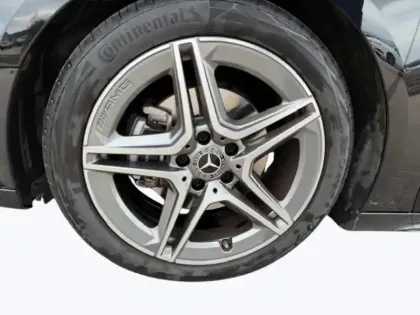 Photo 19 Mercedes Classe B 180 AMG Line